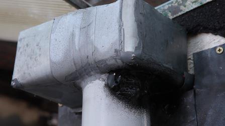 Gouttière colmatée